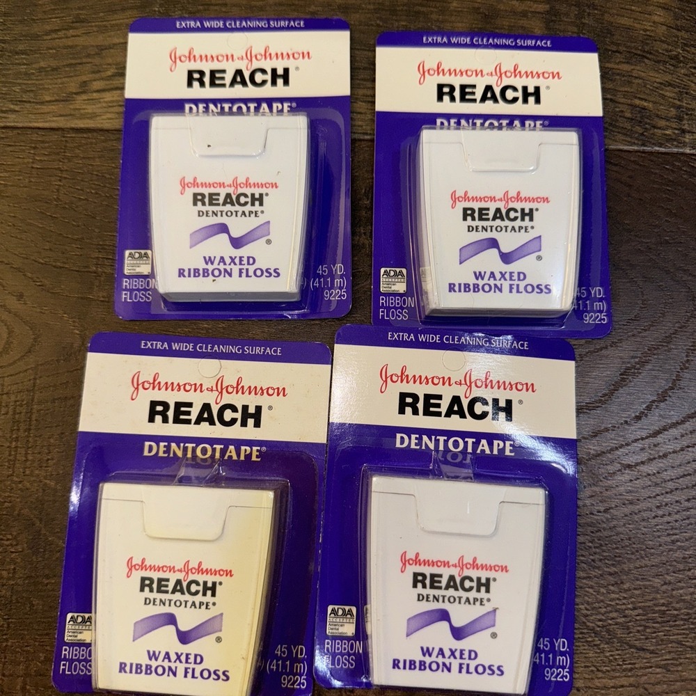 Johnson Johnson VTG NOS Reach Dentotape 1996 Dental Floss Lot Waxed Ribbon NEW